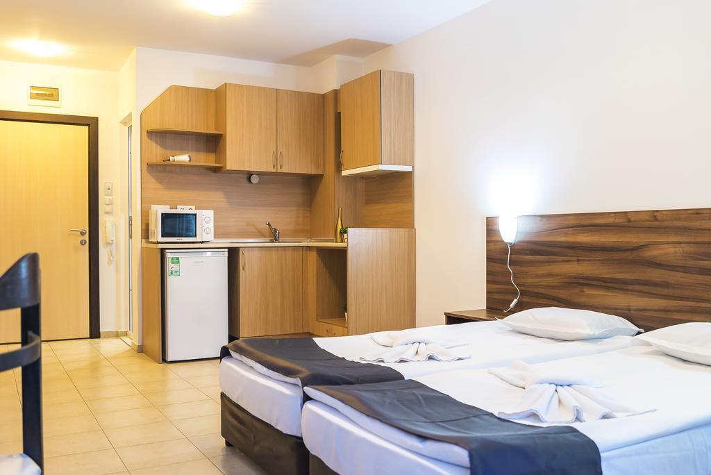 Admiral Plaza Hotel Pantai Sunny Luaran gambar