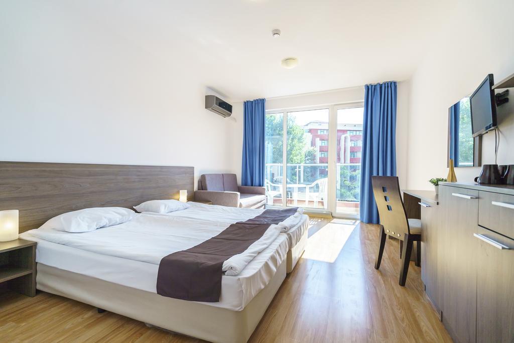 Admiral Plaza Hotel Pantai Sunny Luaran gambar