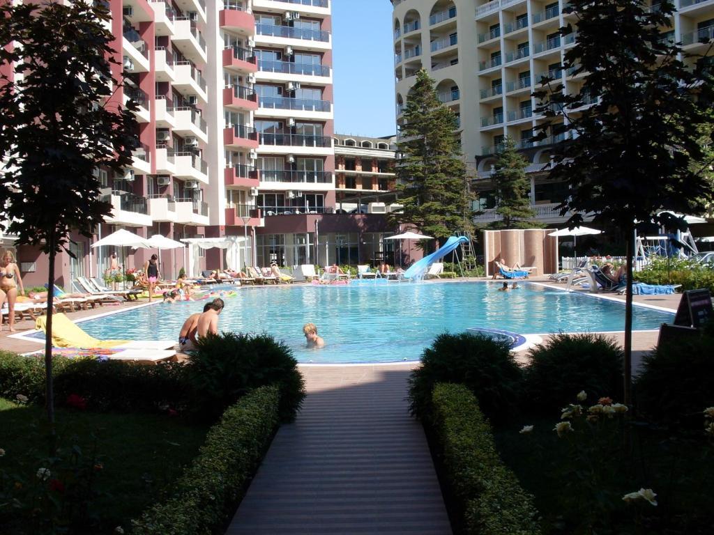 Admiral Plaza Hotel Pantai Sunny Luaran gambar